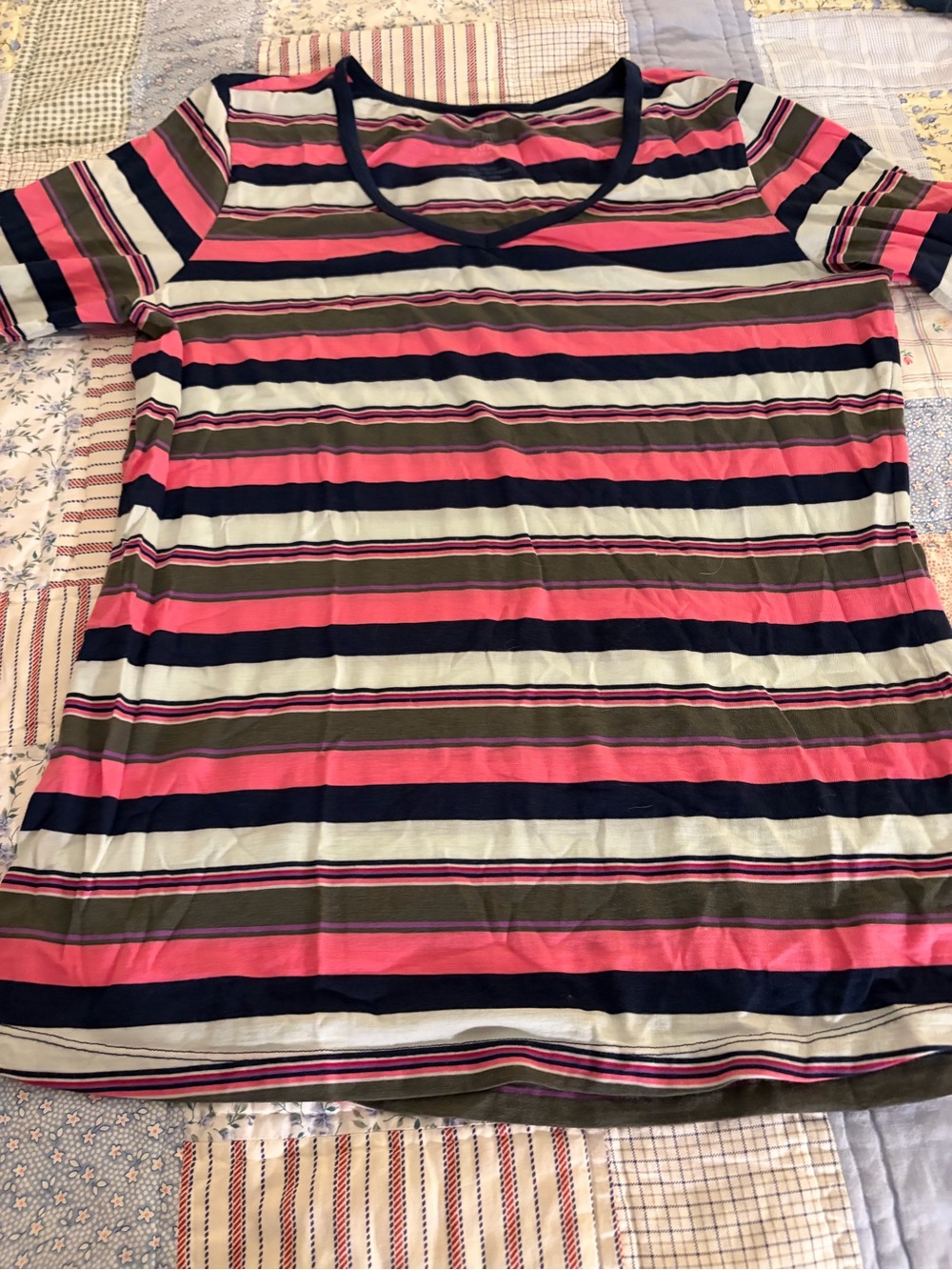 Woolx Layla V Neck Top, Size Large - Picture 3 of 4